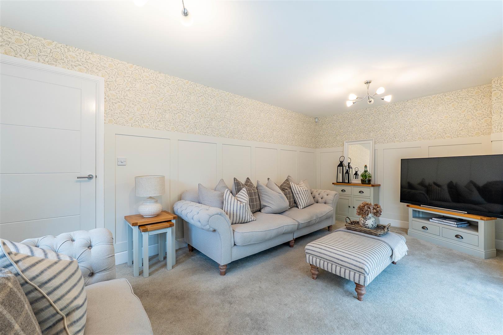 Oak Leaf Drive, Preston